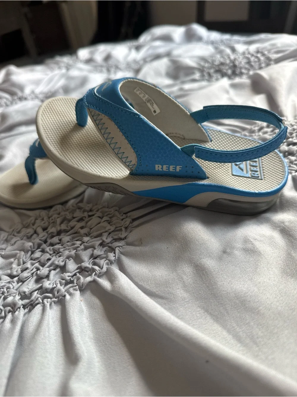 Lightweight kids sandals with a soft cushioned footbed. Secure backstrap and toe
